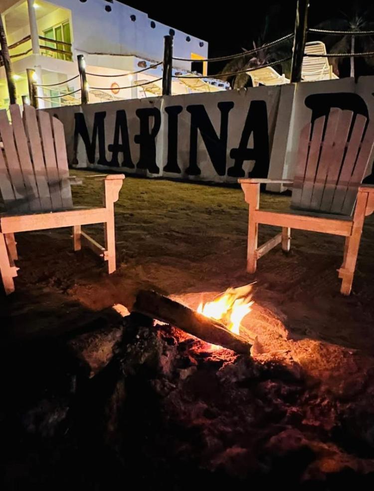 Hotel La Marina Del Rio La Pesca Zewnętrze zdjęcie