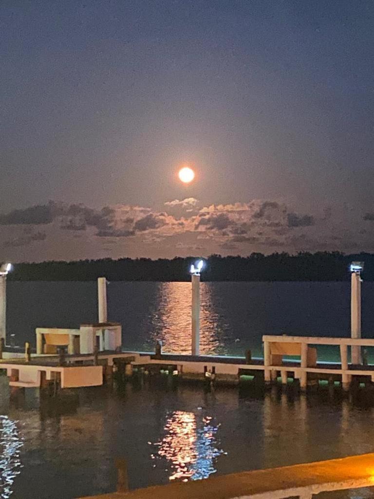 Hotel La Marina Del Rio La Pesca Zewnętrze zdjęcie